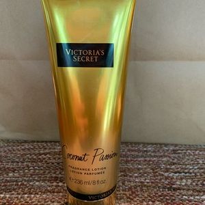 Victoria’s Secret lotion